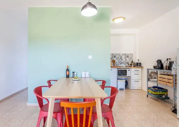 Casa Nostra On The Beach, Almenara